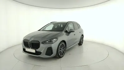 Begagnad BMW 218 Active Tourer M Sport 150 HK (110 kW) 2025 Grå Minibuss