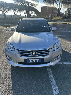 Begagnad Toyota RAV4