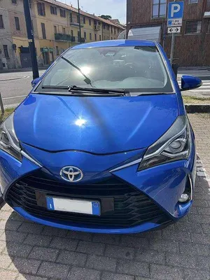 Usata Toyota Yaris Hybrid