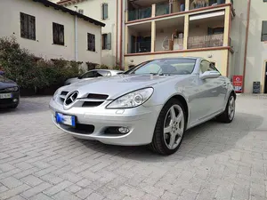 Begagnad Mercedes SLK280