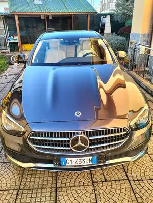 Usata Mercedes E300