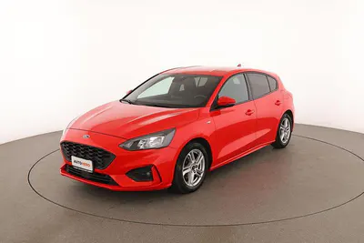 Käytetty Ford Focus ST-Line 125 HP (91 kW) 2020 Punainen Sedan
