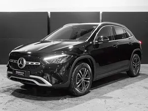 Begagnad Mercedes GLA180