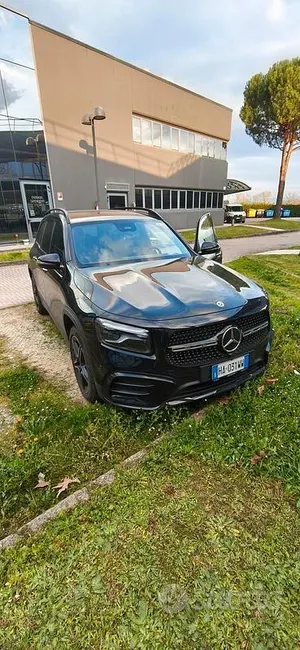 Begagnad Mercedes GLB200