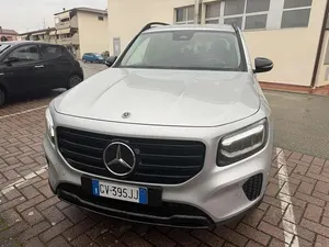 Begagnad Mercedes GLB200