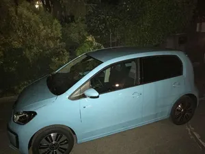 Käytetty VW e-up!