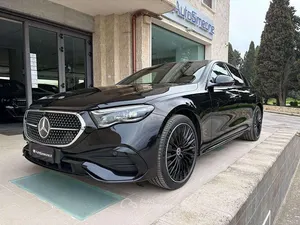 Begagnad Mercedes E300