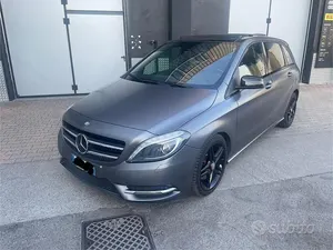 Begagnad Mercedes B220