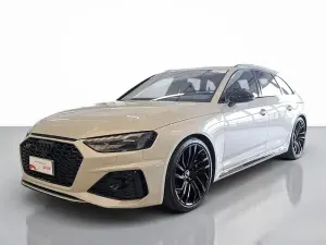 Käytetty Audi RS4