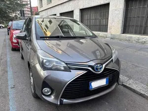 Usata Toyota Yaris Hybrid