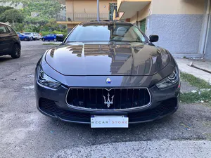 Begagnad Maserati Ghibli