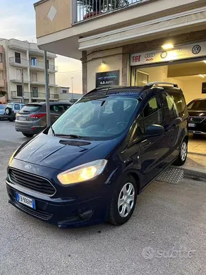 Begagnad Ford Tourneo Courier