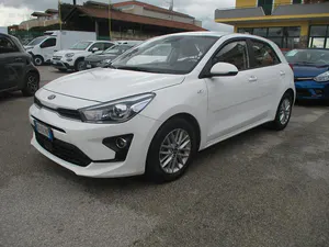 Käytetty Kia Rio