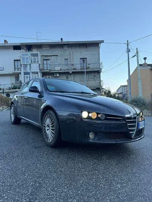 Käytetty Alfa Romeo 159