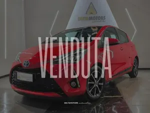 Usata Toyota Yaris Hybrid