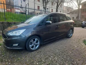 Begagnad Ford C-MAX