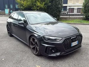 Käytetty Audi RS4