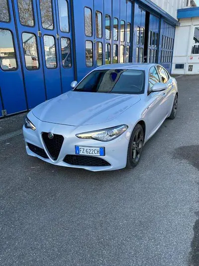 Gebraucht Alfa Romeo Giulia Sprint 136 PS (100 kW) 2020 Weiß Limousine