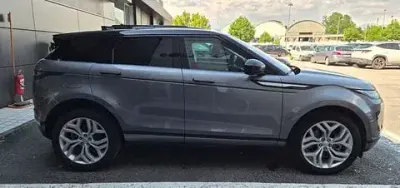 Käytetty Land Rover Range Rover evoque SE 163 HP (119 kW) 2021 Harmaa Katumaasturi