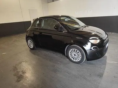 Occasion Fiat 500e 86 kW (118 PK) 2023 Zwart Hatchback