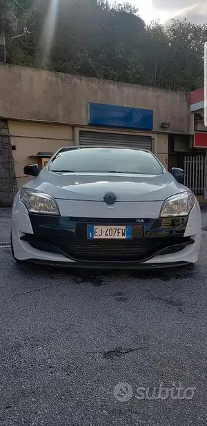 Begagnad Renault Mégane Coupé