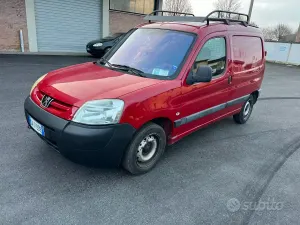 Käytetty Peugeot Partner