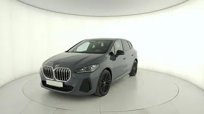 Begagnad BMW 218 Active Tourer M Sport 150 HK (110 kW) 2024 Storm bay metallizzato Minibuss