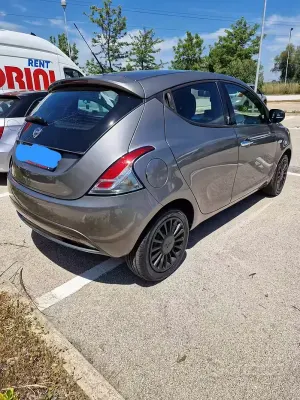 Usata Lancia Ypsilon
