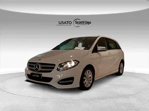 Begagnad Mercedes B200
