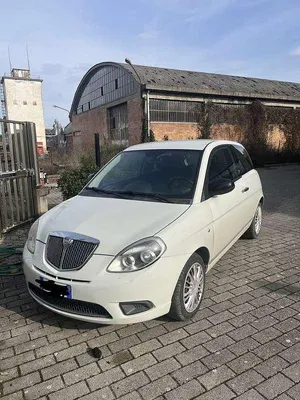 Usata Lancia Ypsilon