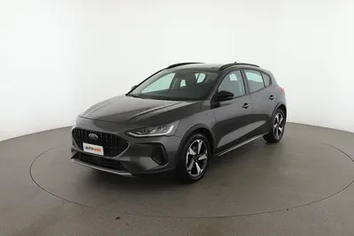 Käytetty Ford Focus Active 125 HP (91 kW) 2022 Harmaa