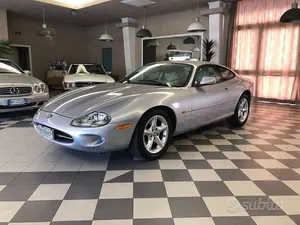 Begagnad Jaguar XK8