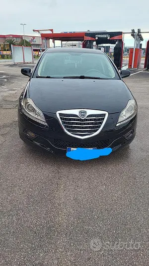 Begagnad Lancia Delta
