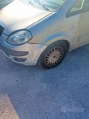 Begagnad Lancia Musa