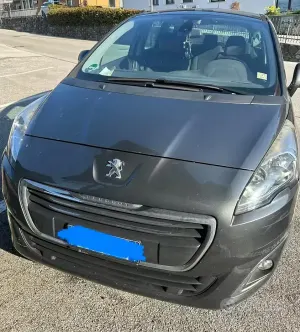Usata Peugeot 5008