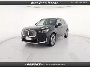 Begagnad BMW iX1
