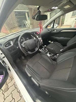 Begagnad Citroën C4