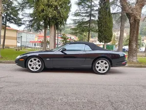 Begagnad Jaguar XK8