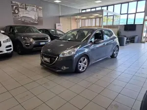Begagnad Peugeot 208