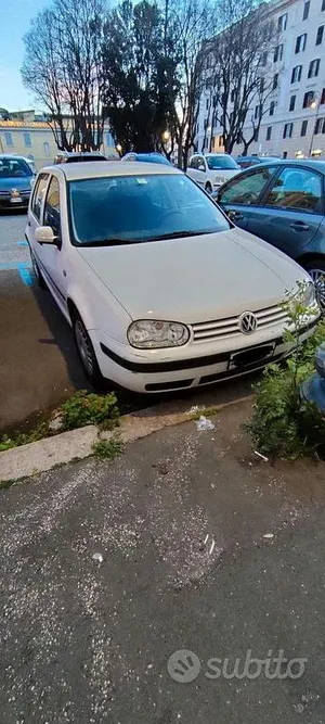 Begagnad VW Golf III