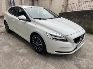 Brugt Volvo V40