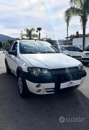 Begagnad Fiat Strada