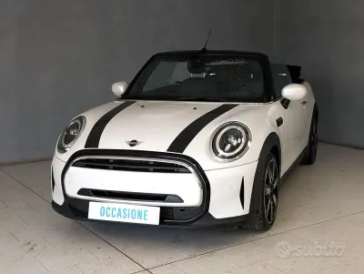 Usata Mini Cooper Cabriolet Premium Plus 136 CV (100 kW) 2023 Bianco Cabrio