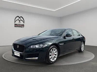 Occasion Jaguar XF Prestige 180 ch (132 kW) 2017 Vert Berline