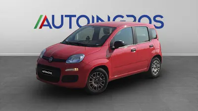 Usata Fiat Panda Easy 70 CV (51 kW) 2021 Rosso Utilitaria
