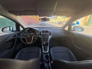 Käytetty Opel Astra
