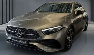 Begagnad Mercedes A200