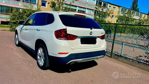 Begagnad BMW X1