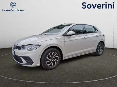 Usata VW Polo Life 80 CV (58 kW) 2023 Beige Utilitaria