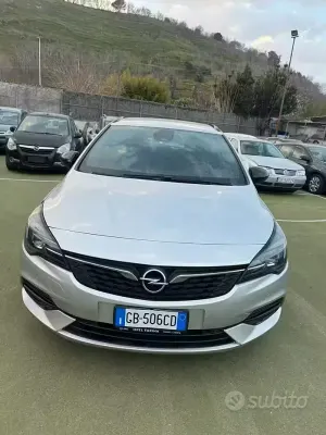 Käytetty Opel Astra